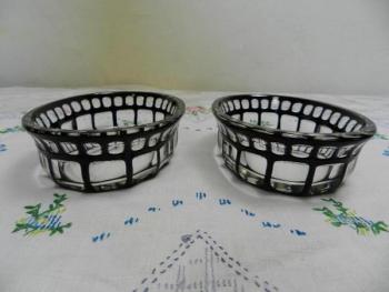 2 misky z přejímaného skla 2 misky z přejímaného skla